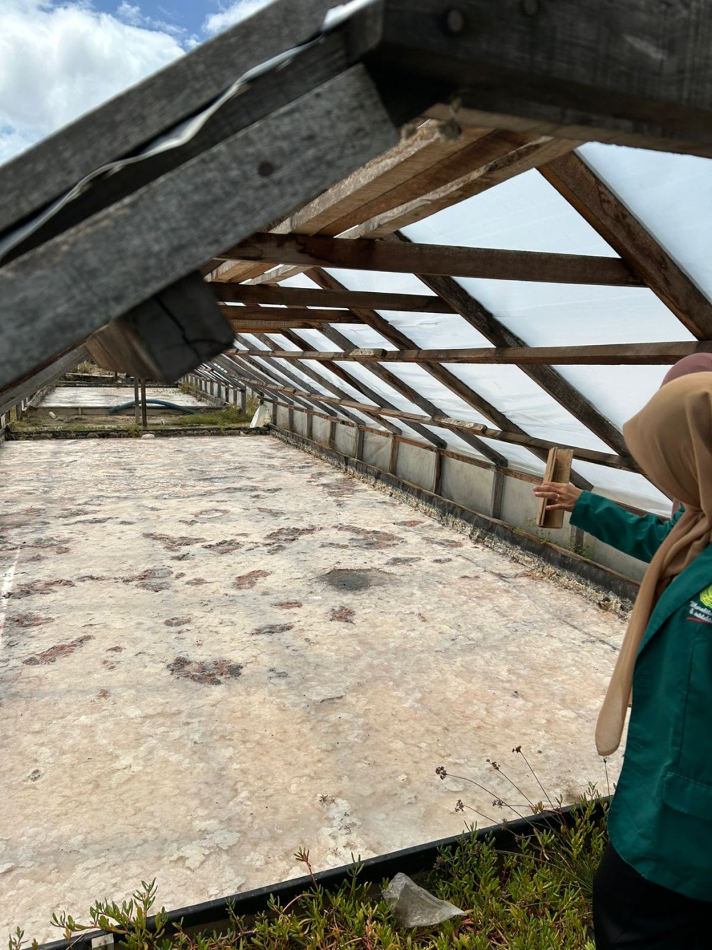 Gampong Kajhu Memiliki Pabrik Garam Tradisional